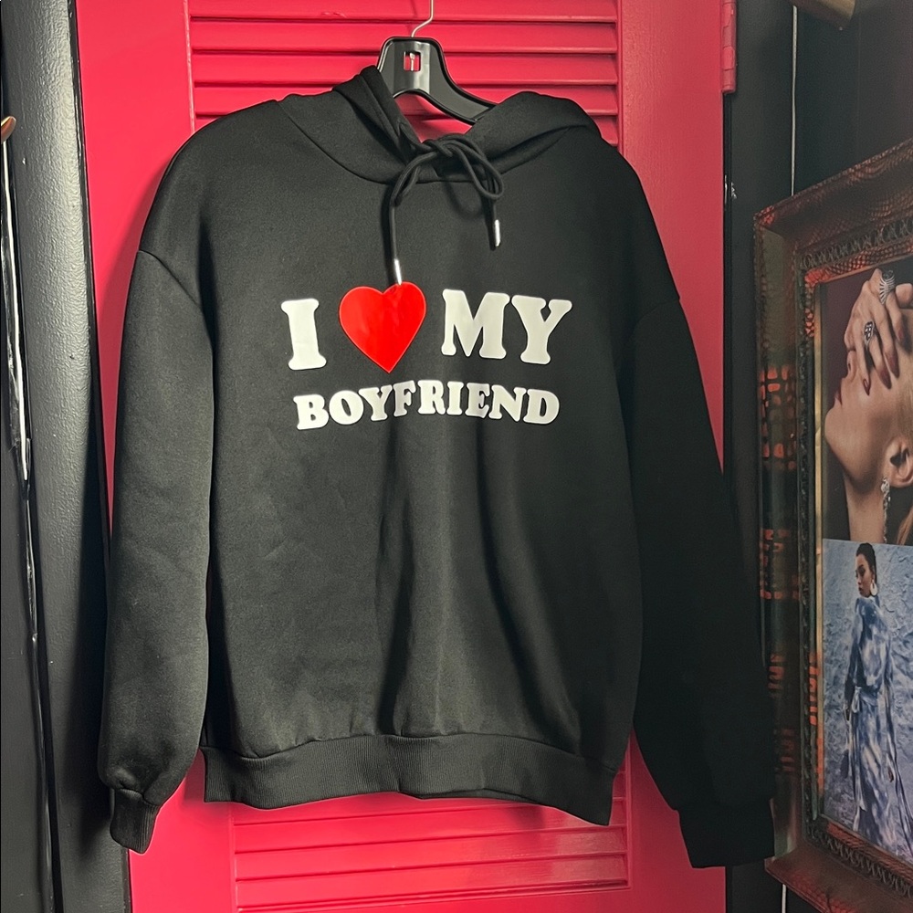 ‘I Love My Boyfriend' Hoodie size M